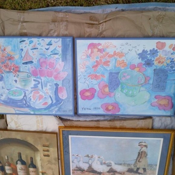 SET OF 2 PINK AND PERIWINKLE PRINTS IN MATCHNG PERIWINKLE METAL FRAMES - Picture 3 of 8